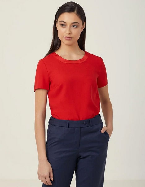 Satin Back Crepe Short Sleeve Shell Top