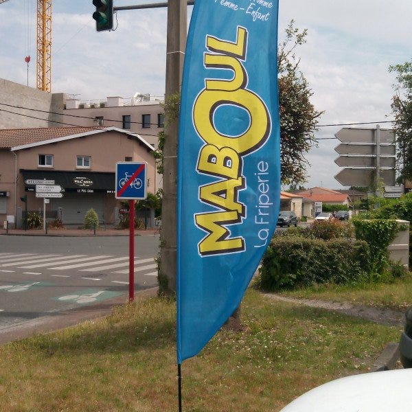 Beachflag drapeau publicitaire