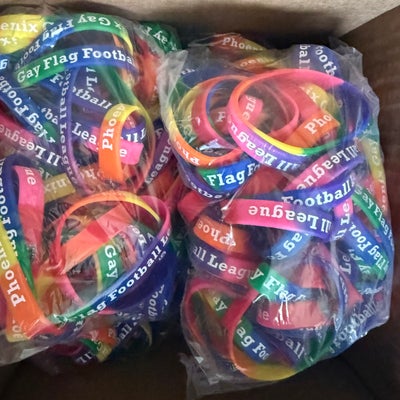 https://cdn.gorilladash.com/images/media/19872104/fully-promoted-usa-wristband-square-68fbbaee63dbf.jpg?auto=webp&crop=1%3A1%2Csmart&width=400