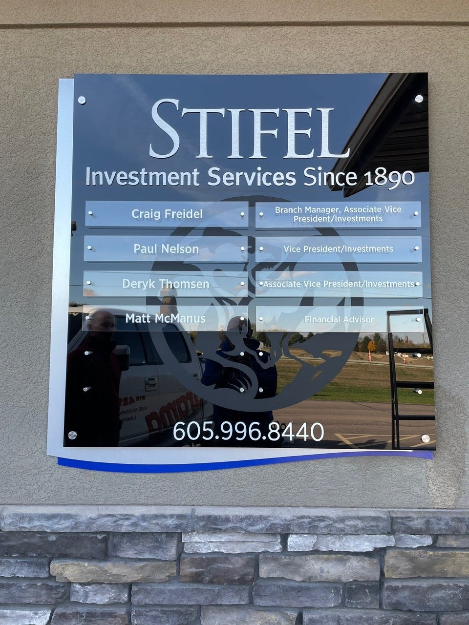 Custom Signs that Represent You - Signarama Liberty