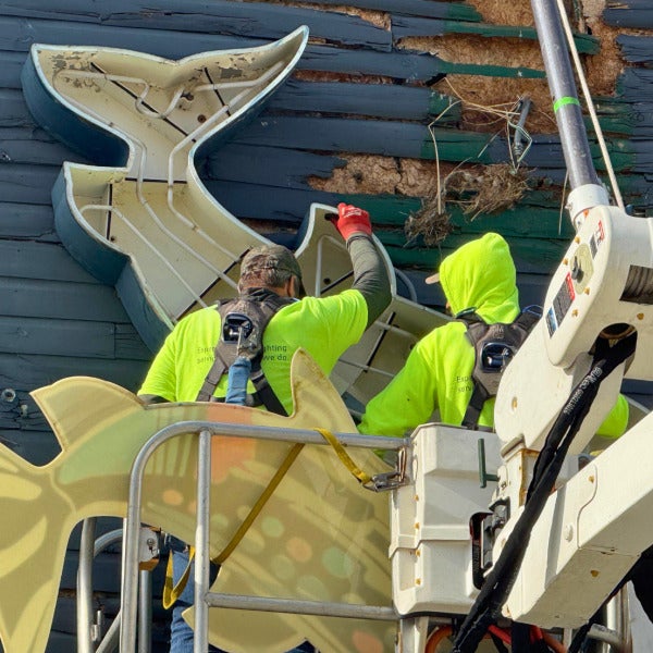 Thunder Bay Sign Removal