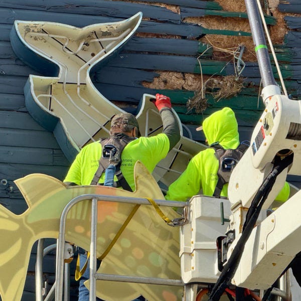 Thunder Bay Sign Removal