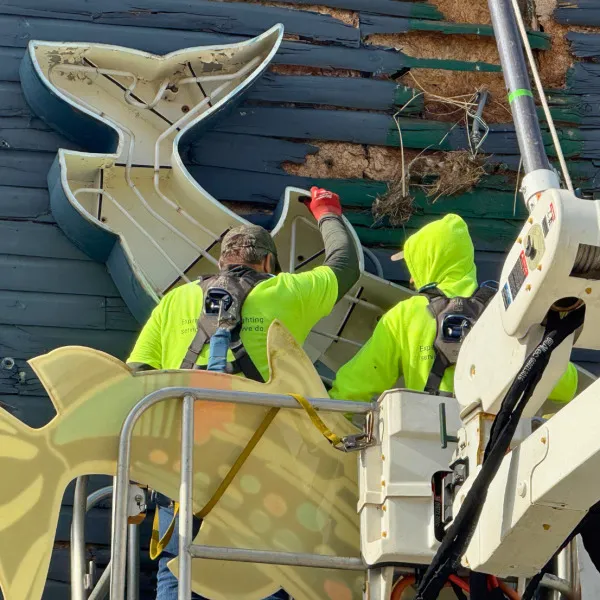 Thunder Bay Sign Removal