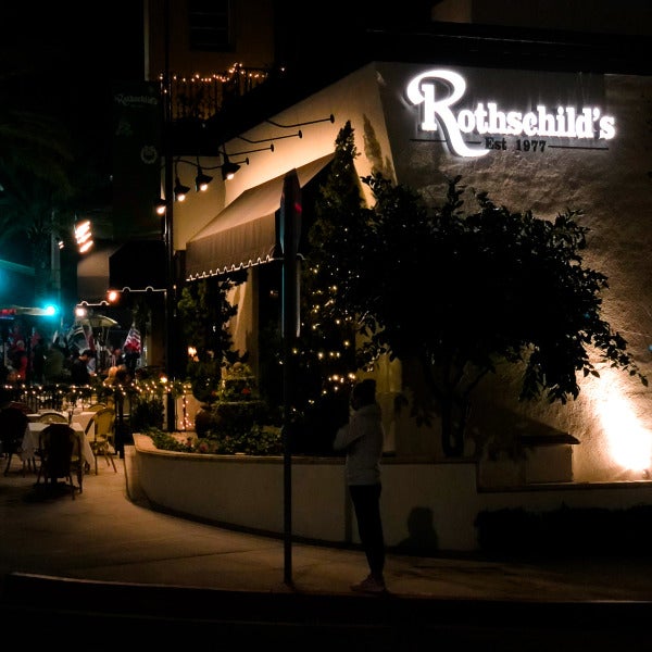 Illuminated Exterior Sign – Rothschild’s Restaurant