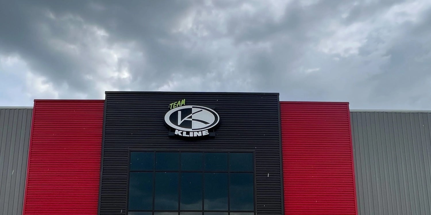 Building & Commercial Signs