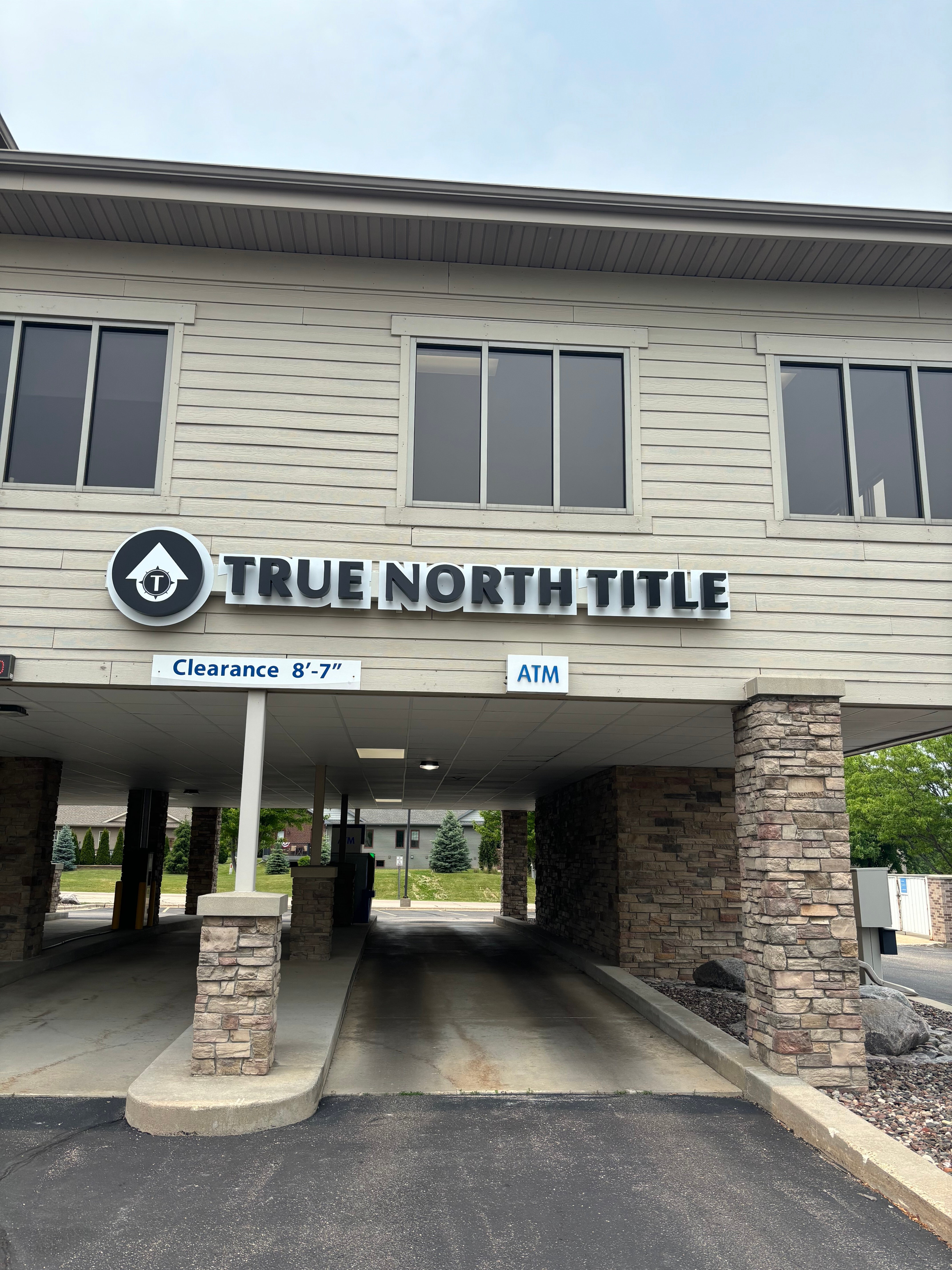Building & Commercial Signs