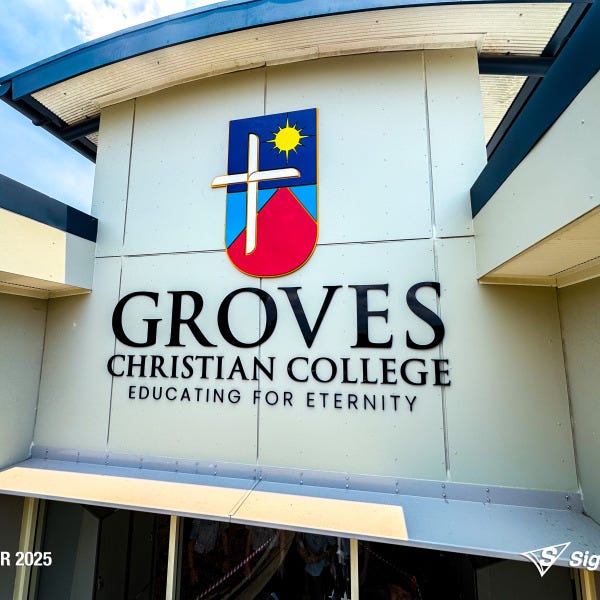 Groves 3D Acrylic Logo 2 L