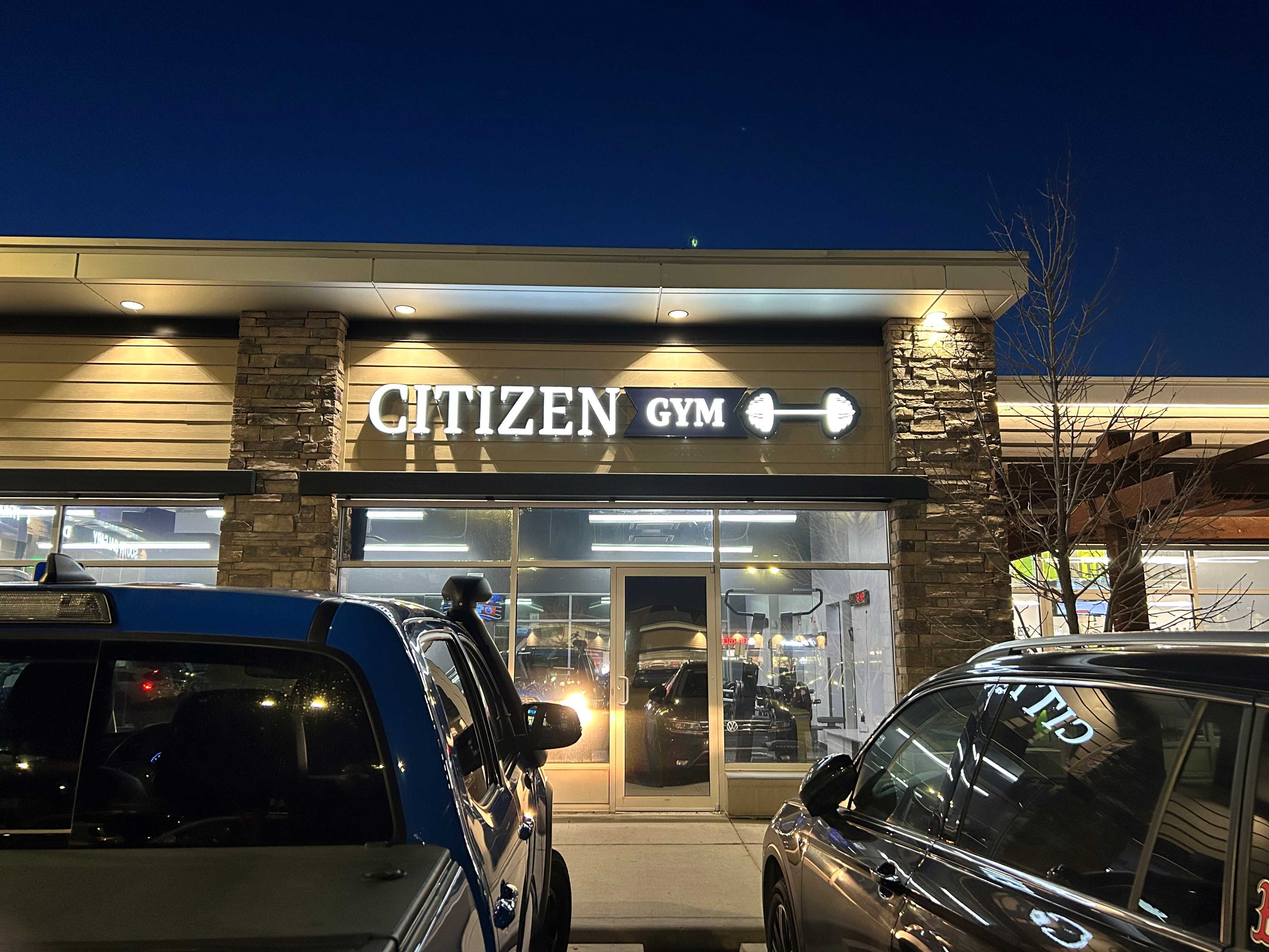 Citizen Gym - Storefront Sign