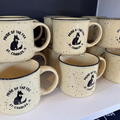 https://cdn.gorilladash.com/images/media/19919997/fully-promoted-usa-display-of-mugs-square-690bafd79fad8.jpg?auto=webp&crop=1%3A1%2Csmart&width=400