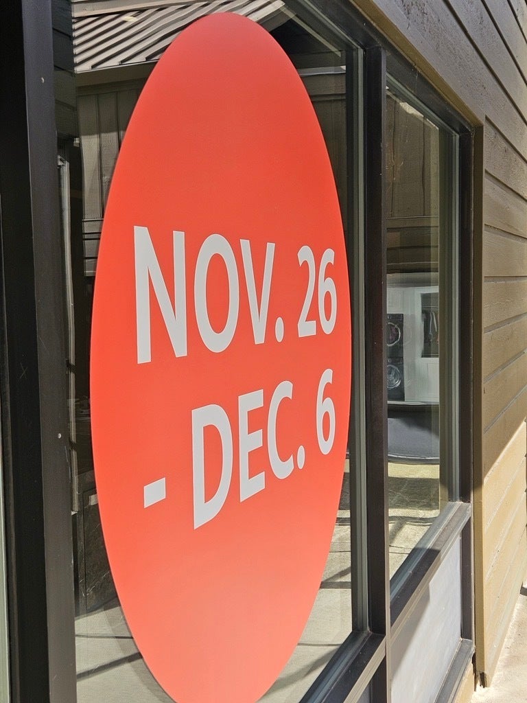 Porcelanosa Bellevue Gears Up for Holiday Shopping with High Visibility Window Graphics - Bellevue, WA