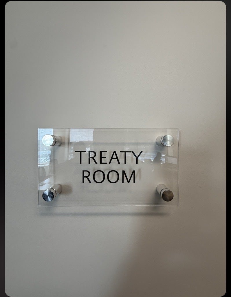 Transforming ITCON’s Vienna Headquarters: Frosted Conference Rooms & Modern ADA Signage by Signarama Tysons Corner