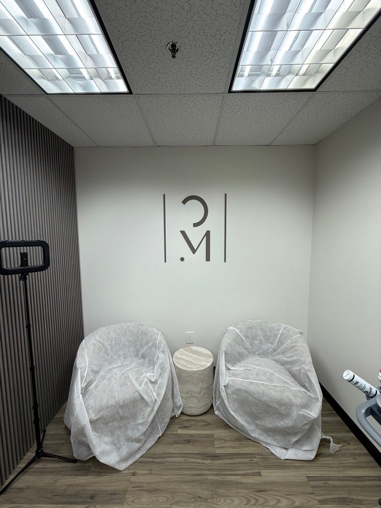 Transforming Concept Med Spa Vienna With Modern Acrylic Lettering & Interior Branding