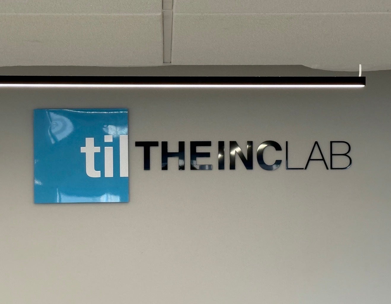 Signarama Tysons Corner Reinstalls Lobby Sign for The IncLab’s Tysons Office