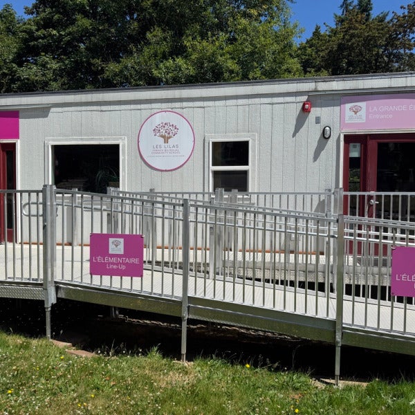 New School Identification and Wayfinding Signs for Les Lilas Montessori School - Kirkland, WA