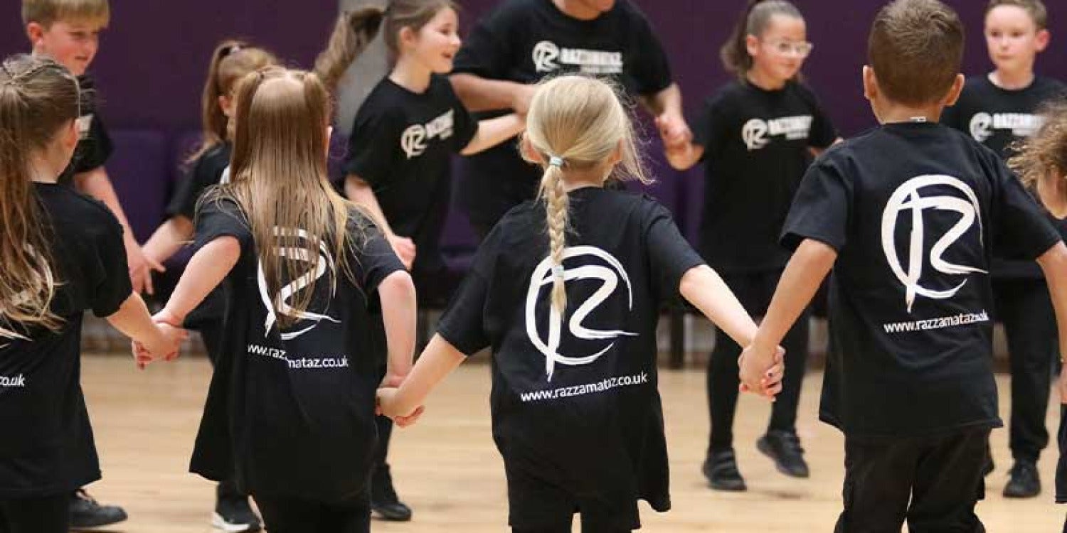 Razzamataz Marks 25 Years with Disneyland Paris Performance and Franchise Momentum Razzamataz Marks 25 Years with Disneyland Paris Performance and Franchise Momentum
