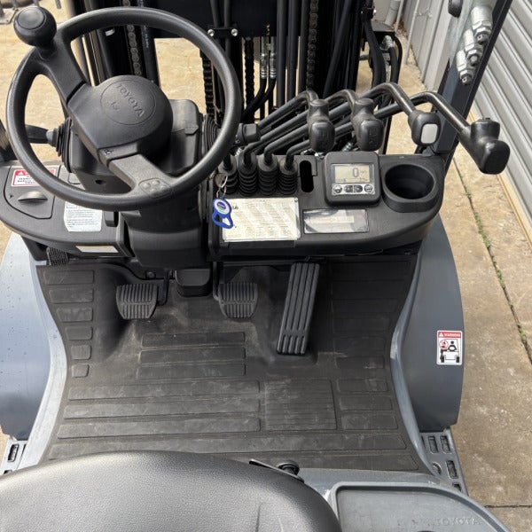 Used Toyota LPG Forklift #2324