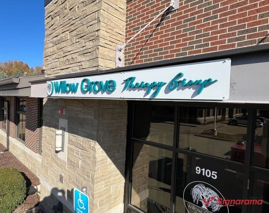 Building & Commercial Signs
