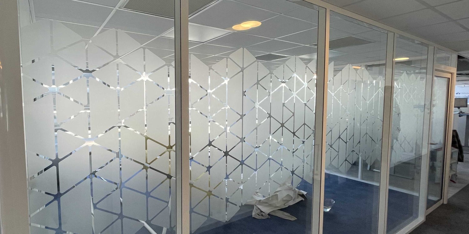 Signalétique entreprise Signarama Dardilly - Lyon Ouest