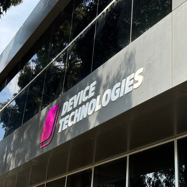 Sleek Acrylic Fascia Sign Designed for a Tech-Focused Workplace