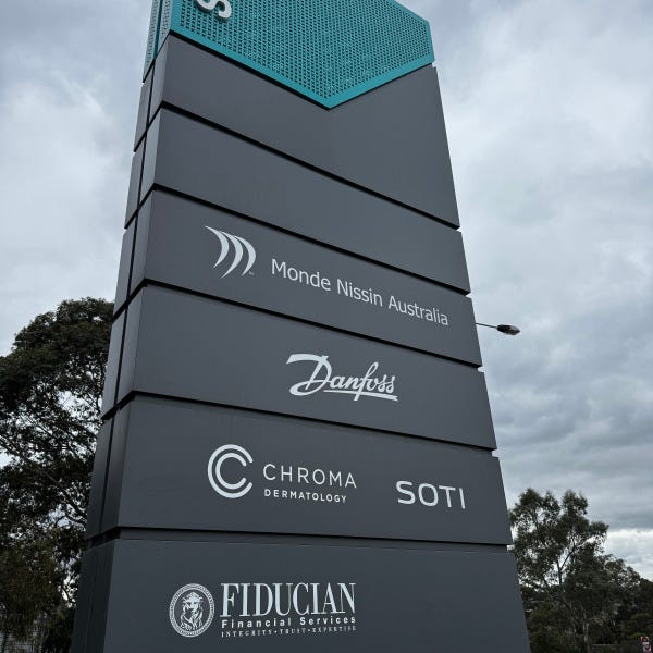 Pylon Sign |  Large scale Vinyl Plot  For Nexus Salta Mulgrave | Signarama Mount Waverley