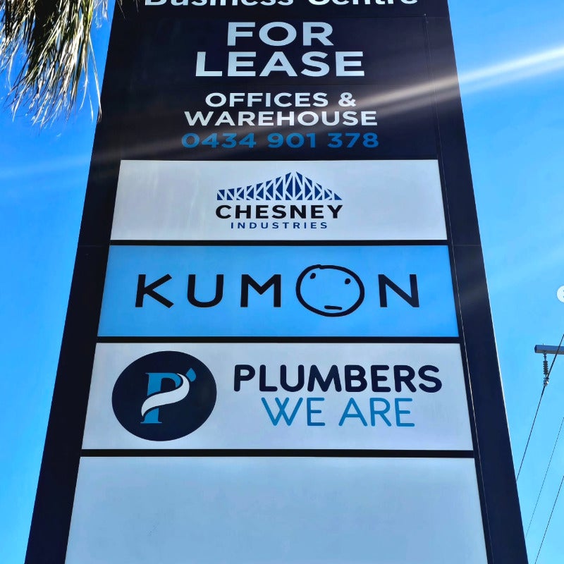 Lightbox Signs, Vinyl Banners and Window Graphics