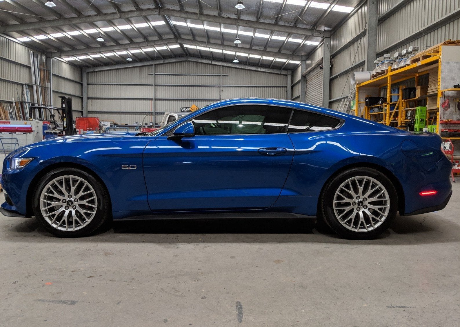 Mustang Bomber -  Full Colour Change Wrap