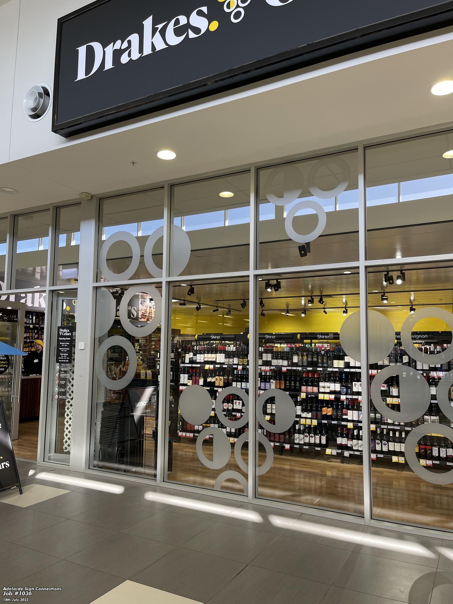 Drakes Cellars Signage