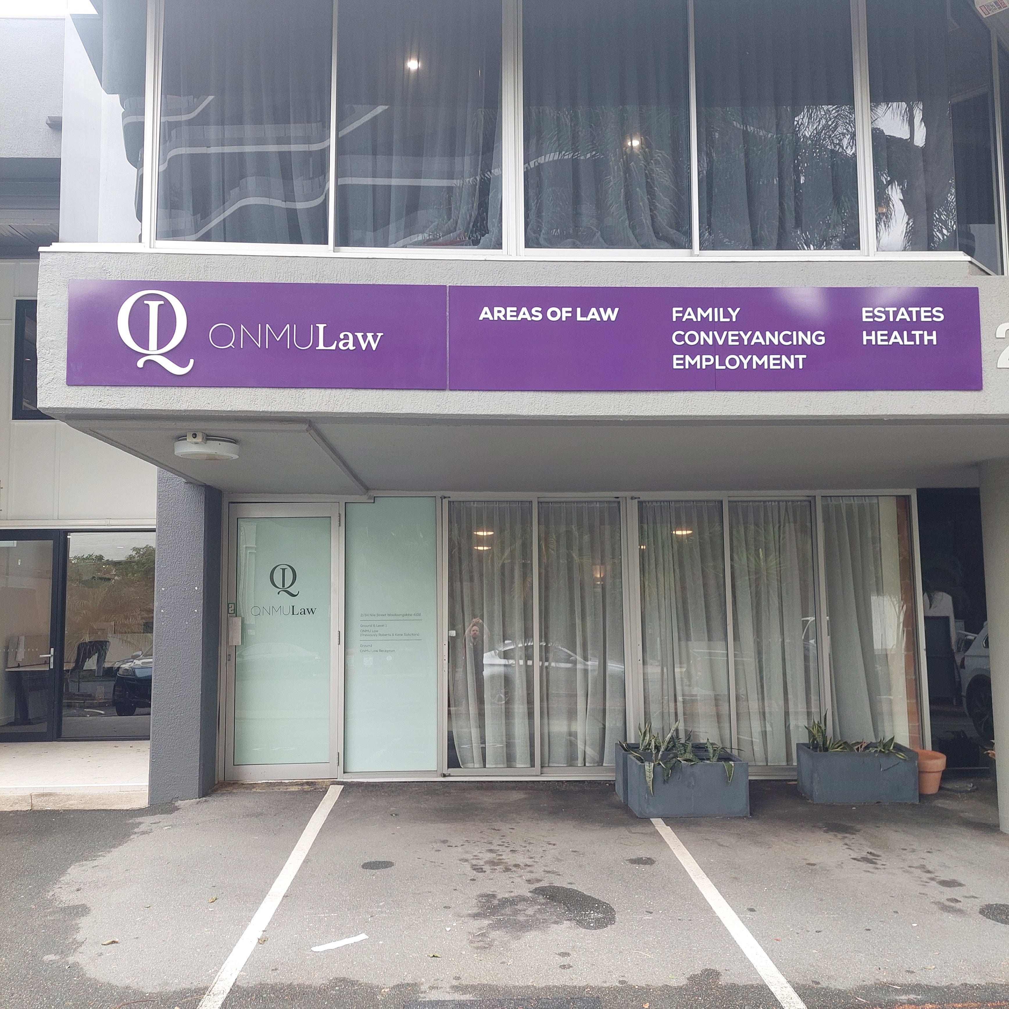 Bold Entry Branding for QNMU Law