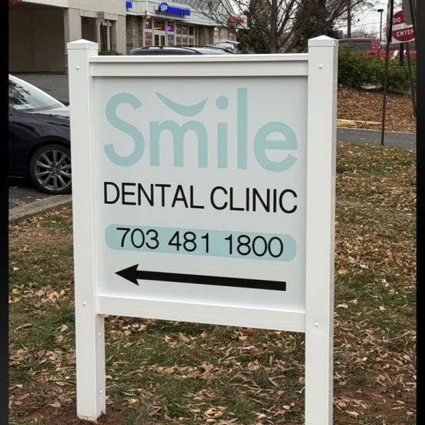 New Post & Panel Sign Installed for Smile Dental in Historic Herndon