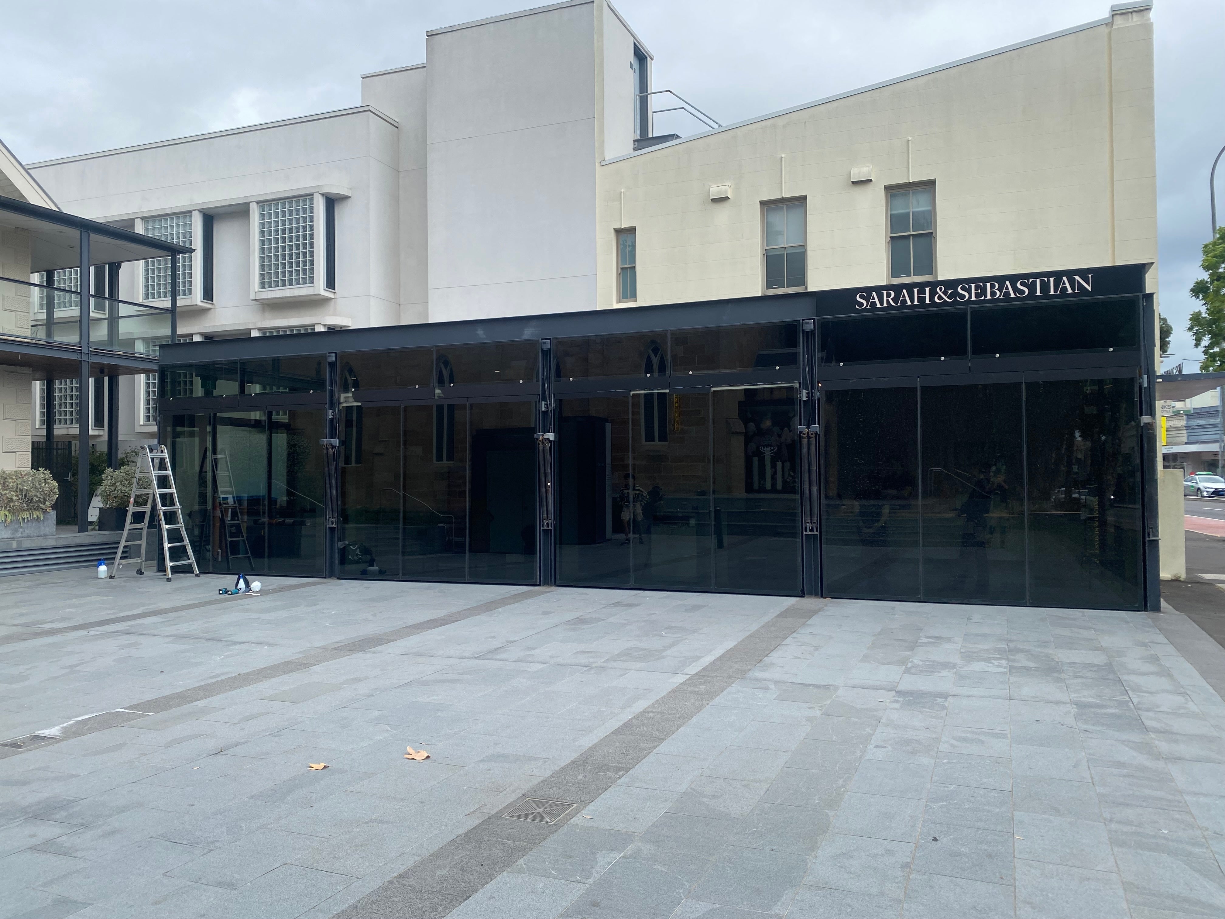 A Stunning Makeover: How 510 Monomeric Vinyl Helped Transform This Jewellery Store