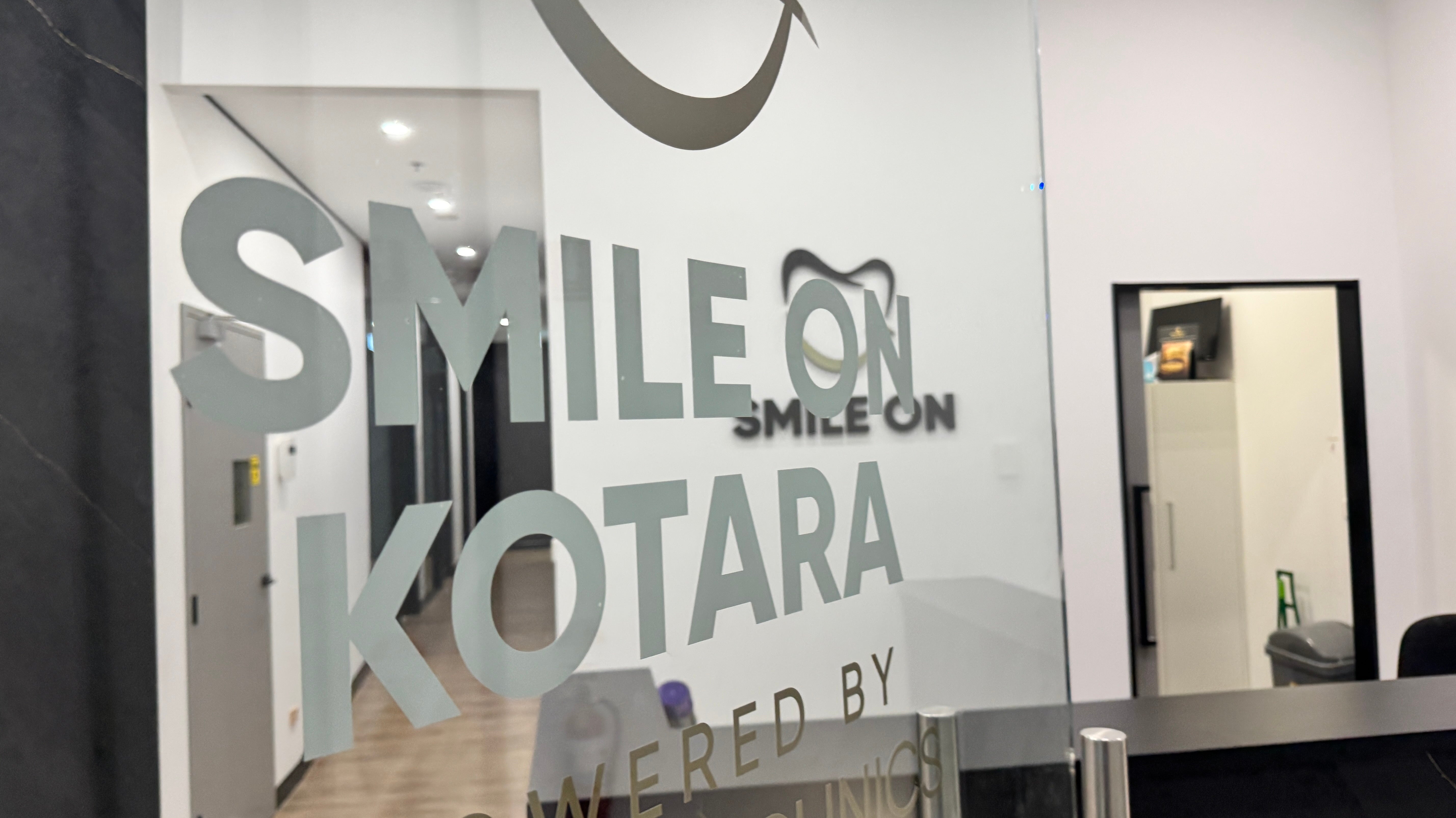 Smile On Clinics Making Headway Into Westfield: A Premium Multi-Store Activation by Signarama Erina