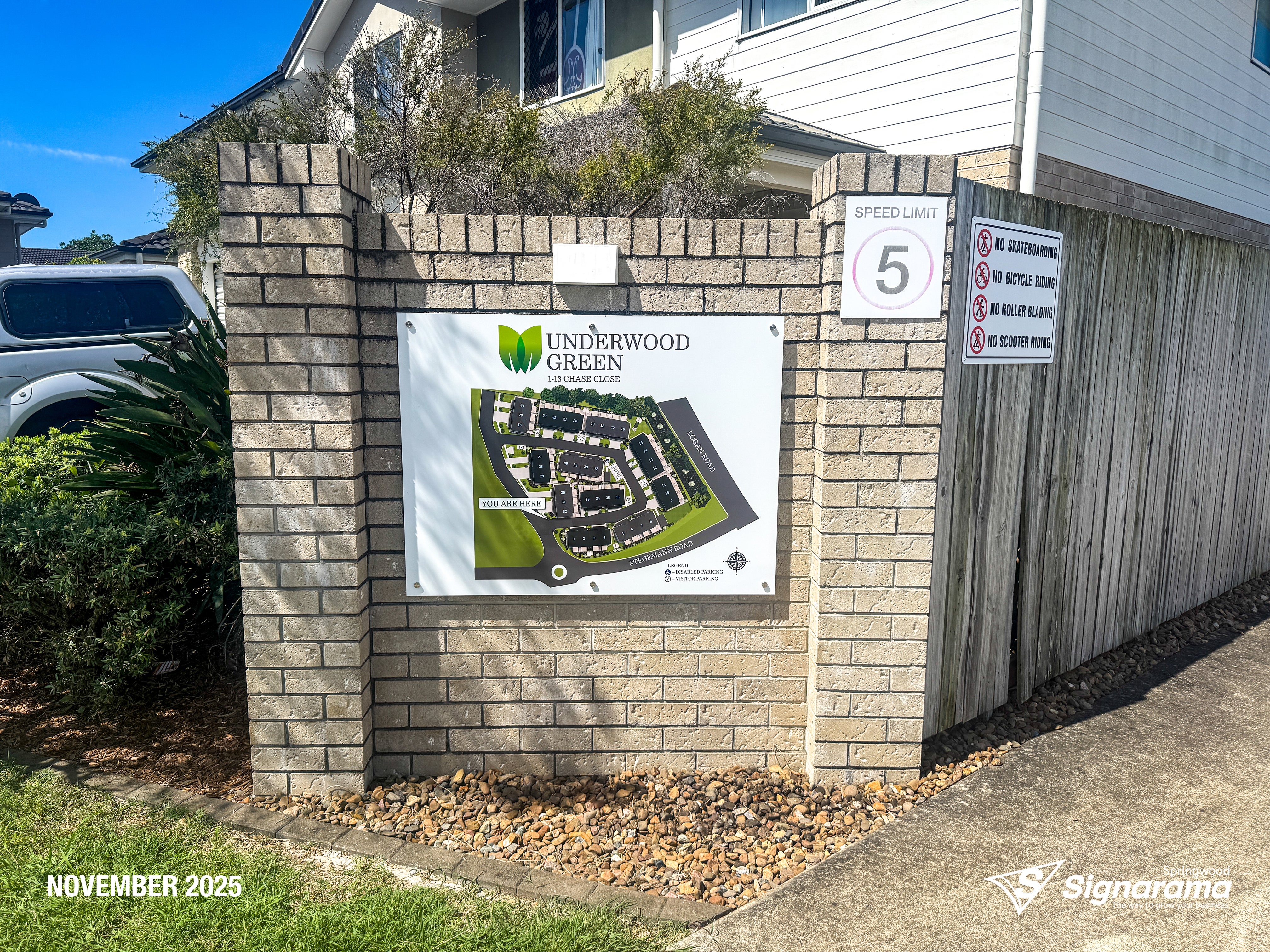 Front entry ACM signs created and installed by Signarama Springwood for Underwood Green, featuring modern, durable panels with high-quality graphics
