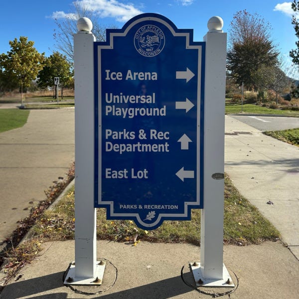 freestanding sign