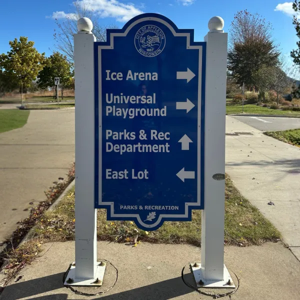 freestanding sign