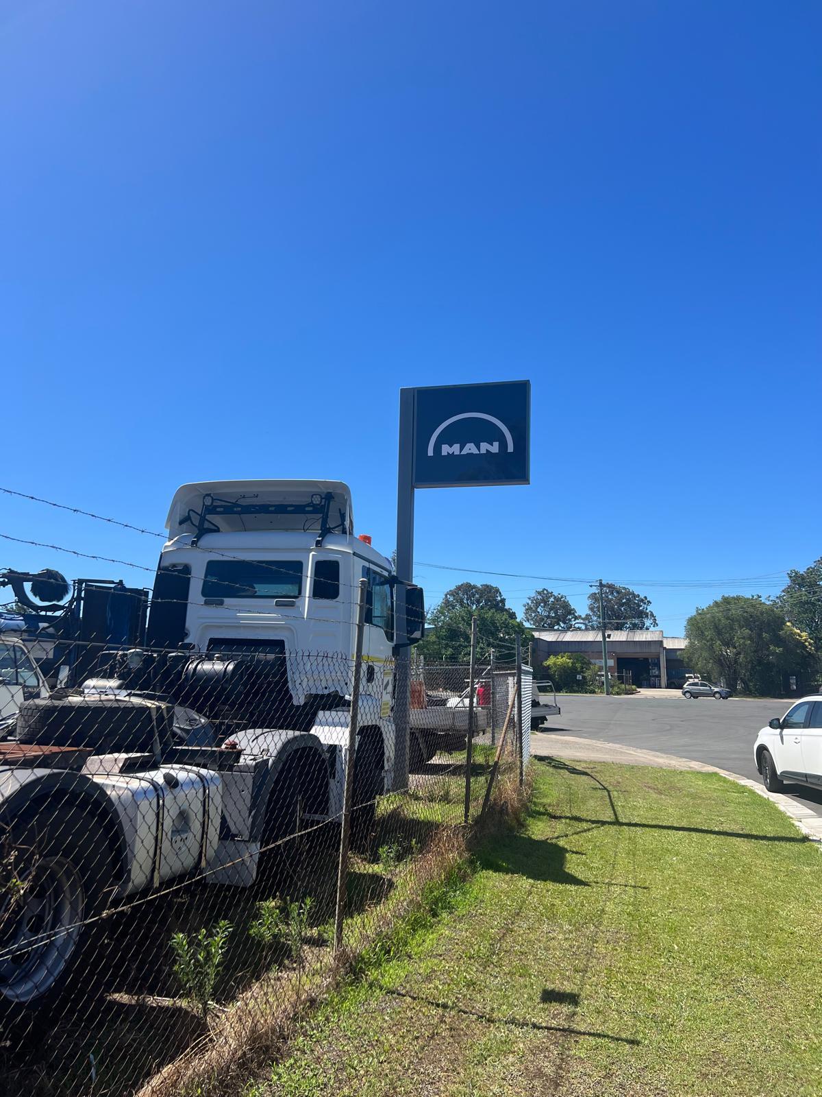 3D Acrylic Logo & ACP Signage for Sieders Truck & Bus Repairs