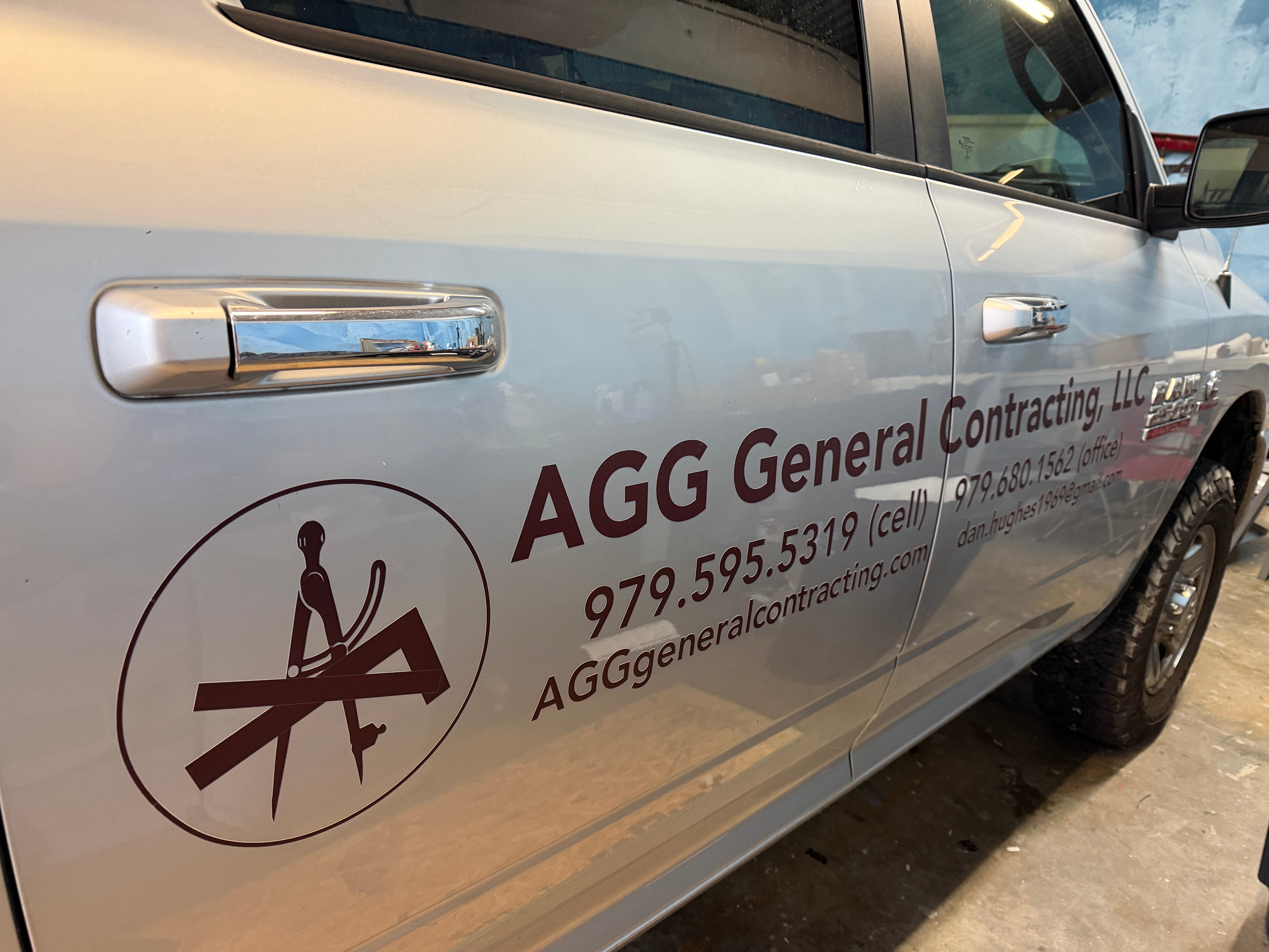 AGG General contracting truck decals