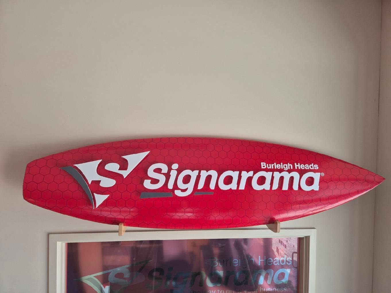 Custom signs on Surfboards