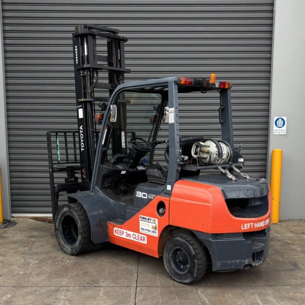 Used Toyota LPG Forklift #2348