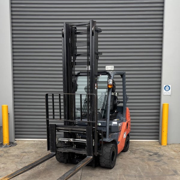 Used Toyota LPG Forklift #1117