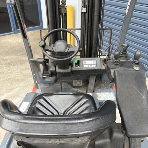 Used Toyota Electric Forklift #W214