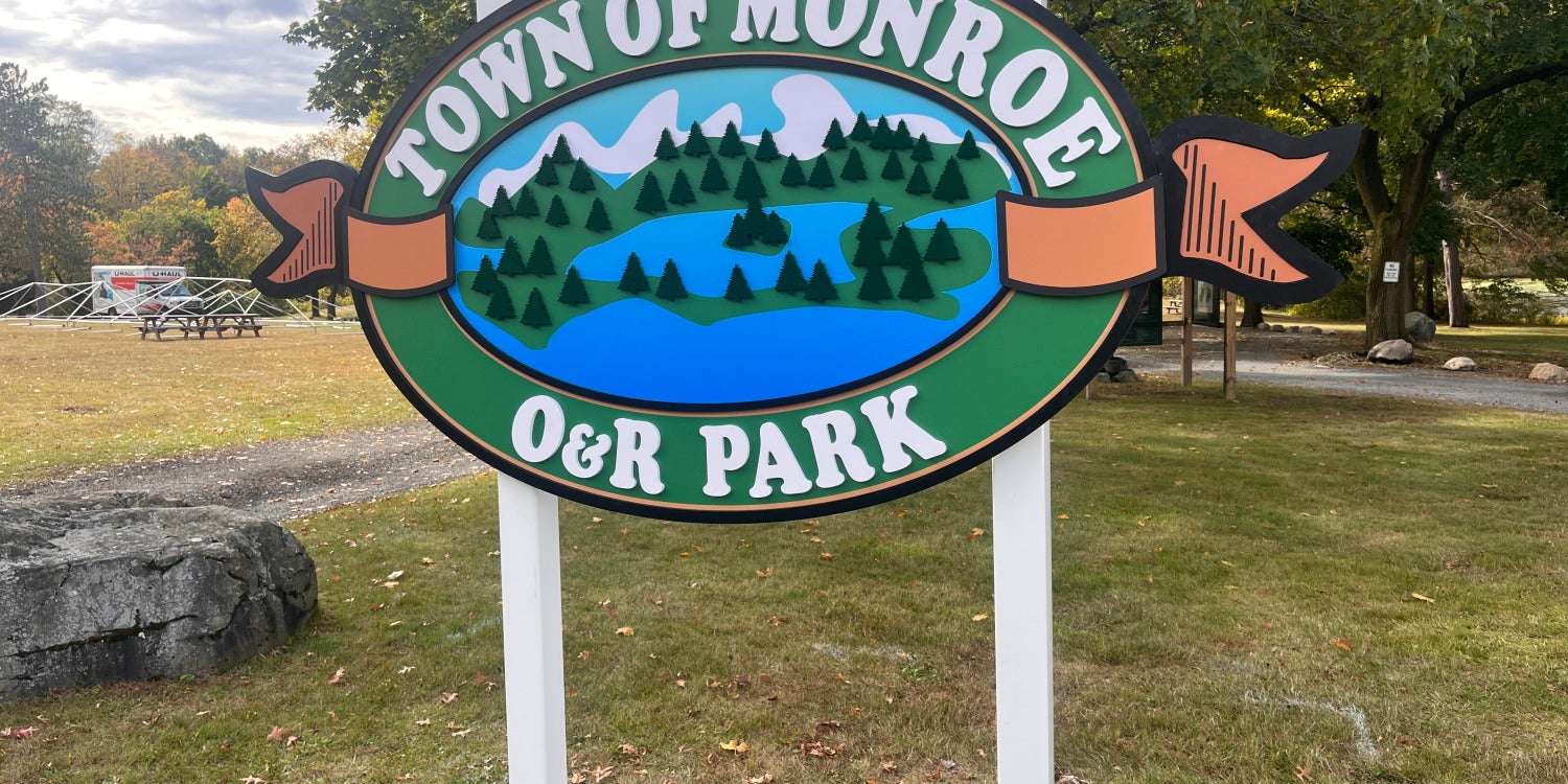 Custom Outdoor Signs for Business