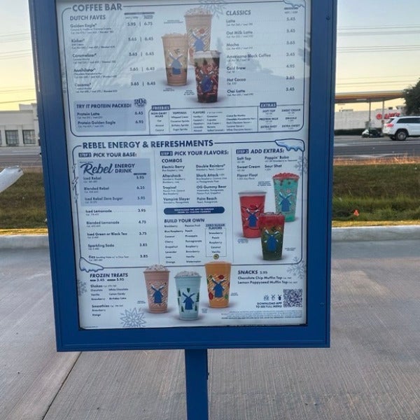 Vinyl Graphics for Seasonal Branding