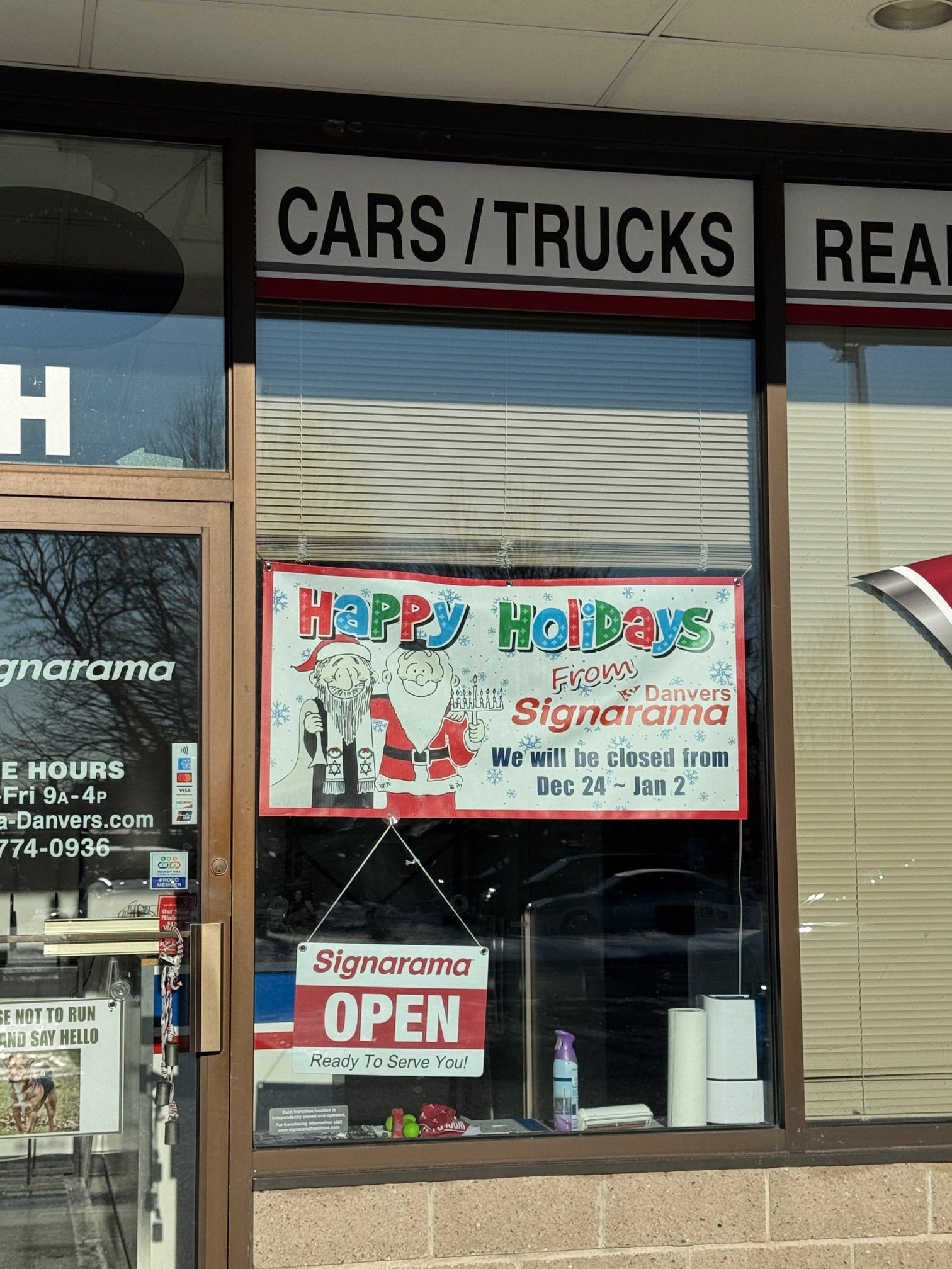 Holiday Hours at Signarama: Plan Ahead for Custom Signs, Graphics, and Branding Solutions