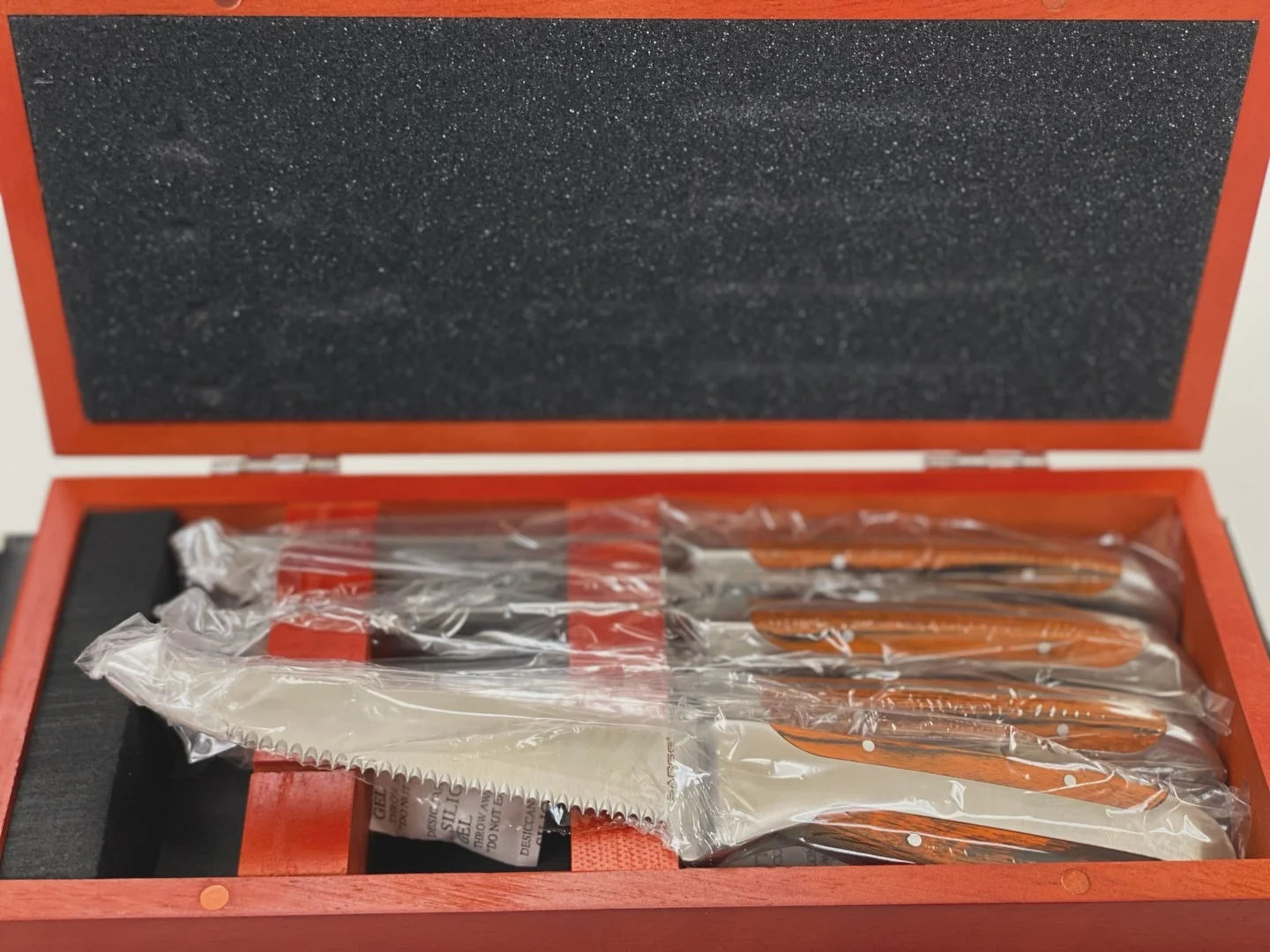 Beautiful, high-quality steak knife gift sets