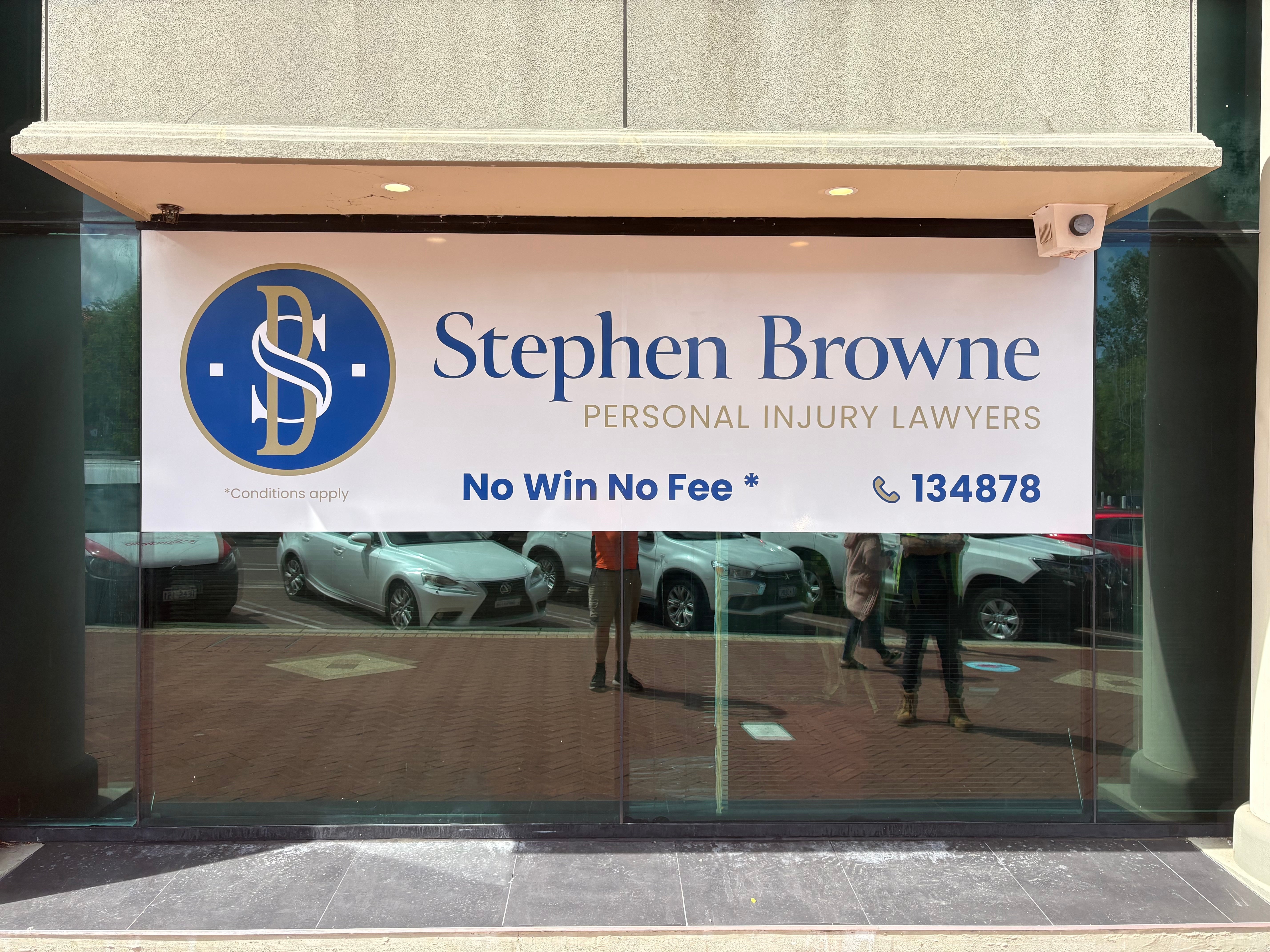 Standout window graphics that stop people in their tracks
