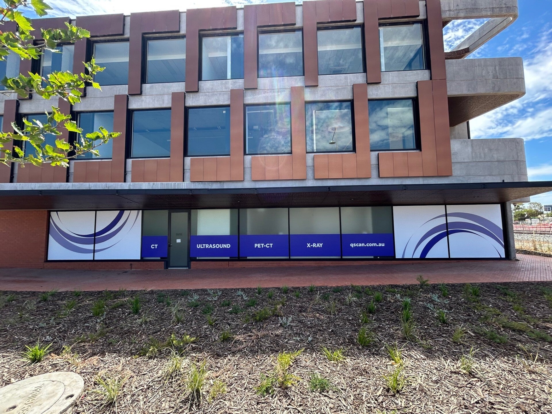 Standout window graphics that stop people in their tracks