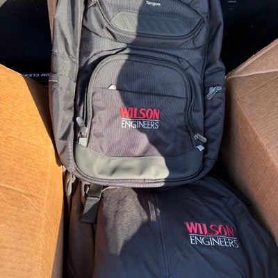 https://cdn.gorilladash.com/images/media/20235845/fully-promoted-usa-branded-backpacks-square-69497fea7a600.jpg?auto=webp&crop=1%3A1%2Csmart&width=400