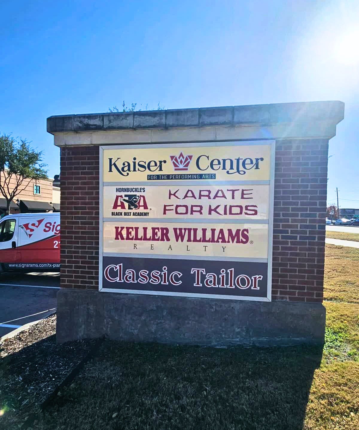 Choosing the Right Materials for a Long-Lasting Monument Sign