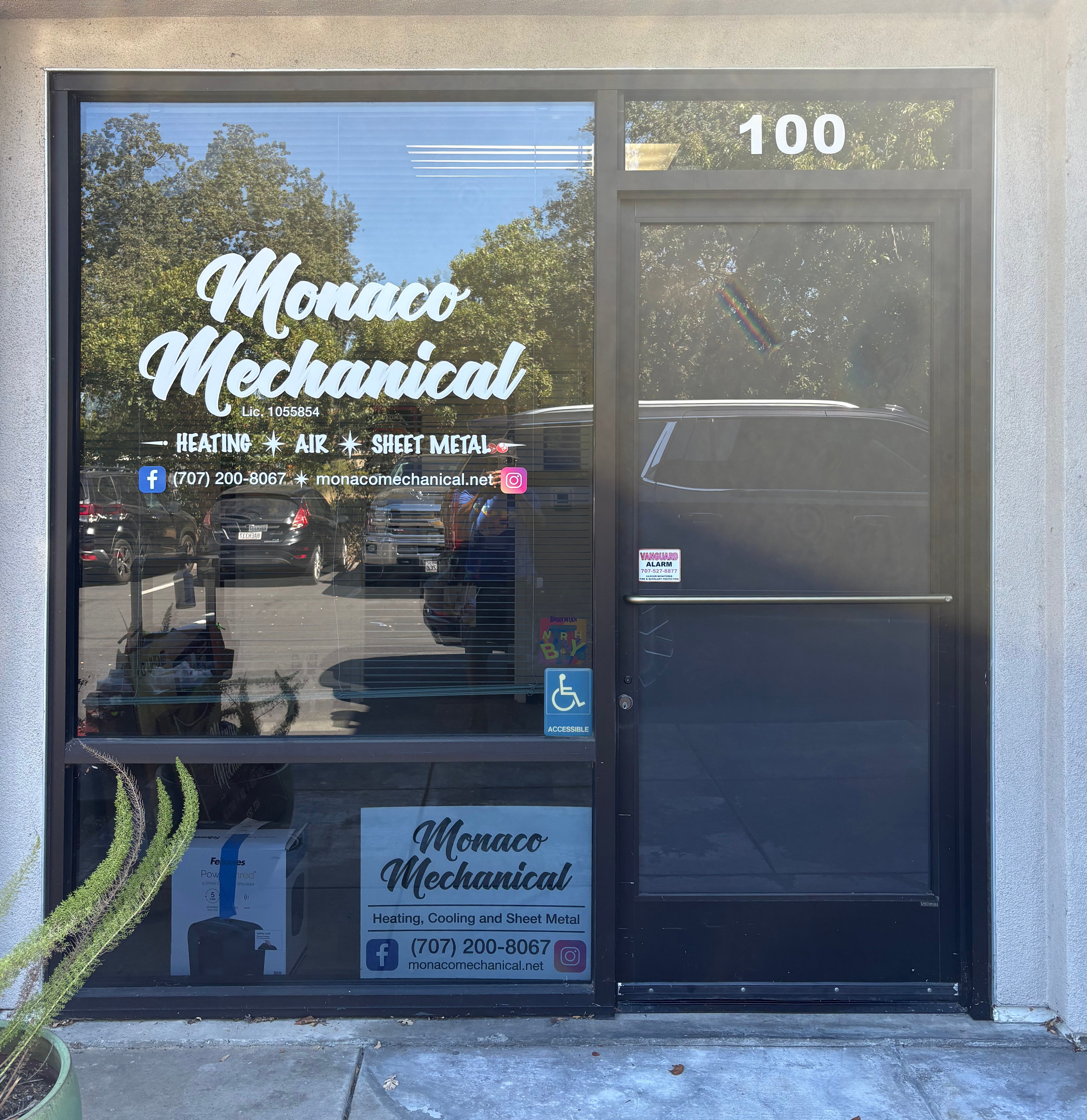 Window Signs & Signage