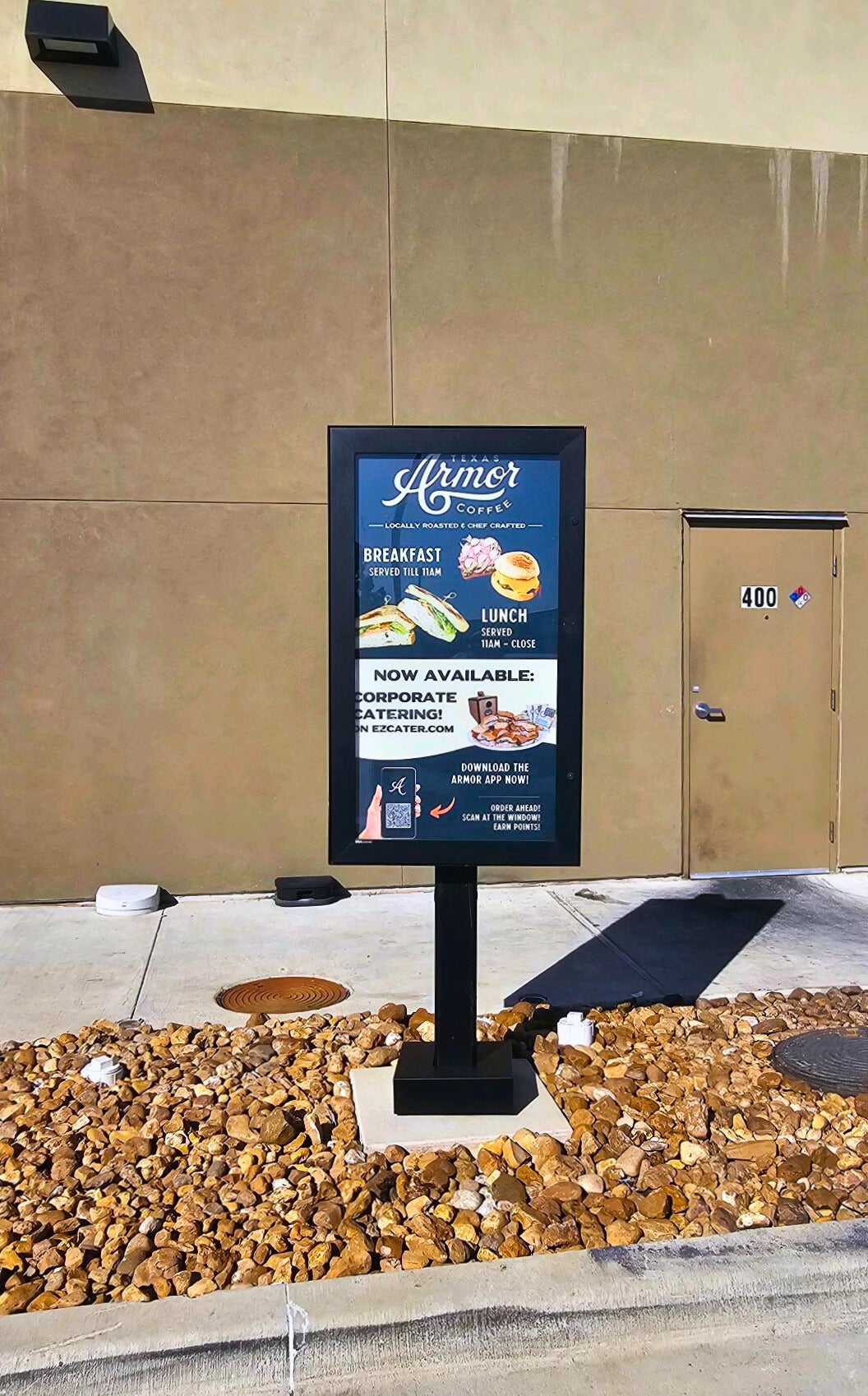 Year-End Sign Maintenance Checklist: What Business Owners Should Fix Before the New Year